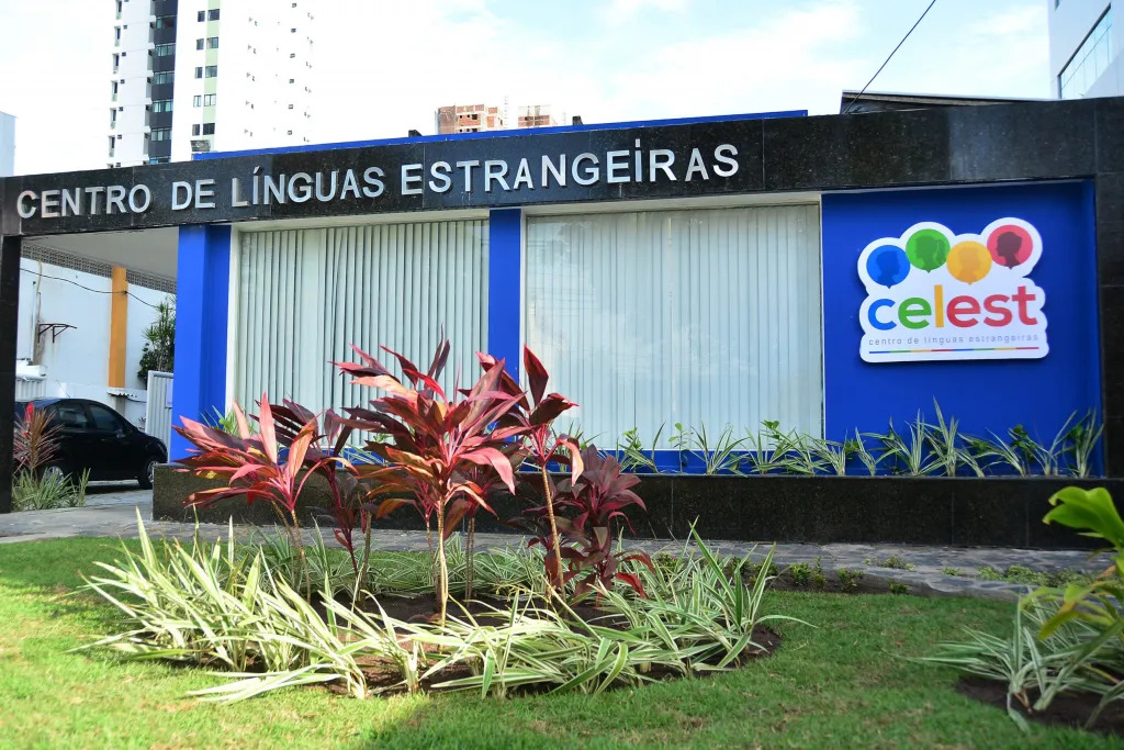 Celest abre 750 vagas para cursos gratuitos de línguas em João Pessoa