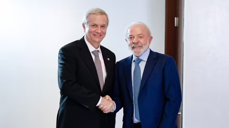 Lula cancela viagem e desiste de ir à posse do novo presidente do Chile