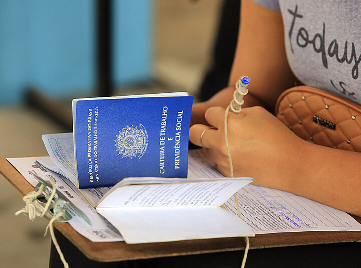 Sine-PB inicia semana com 576 vagas de emprego em 11 municípios da Paraíba; confira