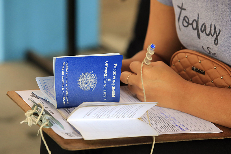 Sine-PB inicia semana com 576 vagas de emprego em 11 municípios da Paraíba; confira